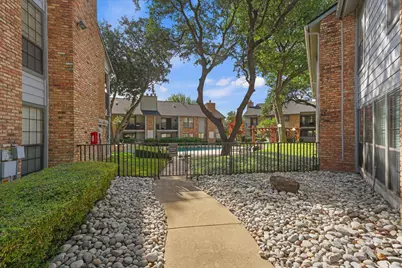 15151 Berry Trail #1404, Dallas, TX 75248 - Photo 5