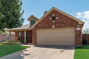 13708 Trail Break Dr, Fort Worth, TX 76052 - Photo 3