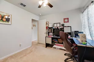 13708 Trail Break Dr, Fort Worth, TX 76052 - Photo 25