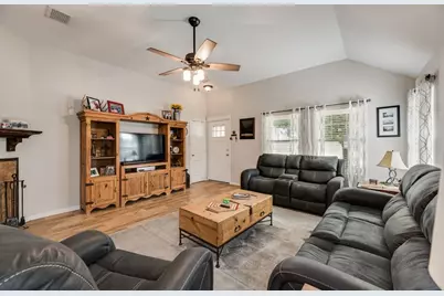 13708 Trail Break Drive, Fort Worth, TX 76052 - Photo 7