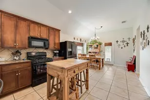 13708 Trail Break Dr, Fort Worth, TX 76052 - Photo 13