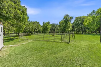 145 Indian Trail, Decatur, TX 76234 - Photo 27