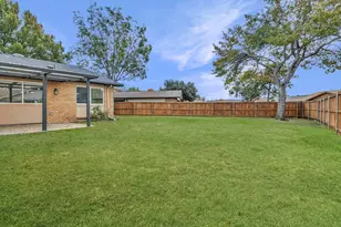 1912 Primrose, Carrollton, TX 75007 - Photo 21