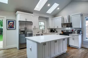 6136 St Moritz Ave, Dallas, TX 75214 - Photo 11