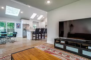6136 St Moritz Ave, Dallas, TX 75214 - Photo 5
