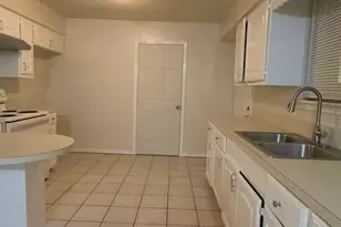 552 Trout St, Rockwall, TX 75032 - Photo 3