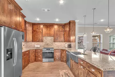 129 Oak Springs Loop, Mabank, TX 75147 - Photo 11