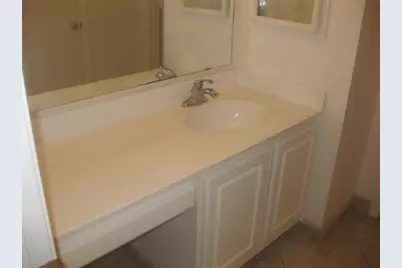 2610 Lakehill Lane #4D, Carrollton, TX 75006 - Photo 11
