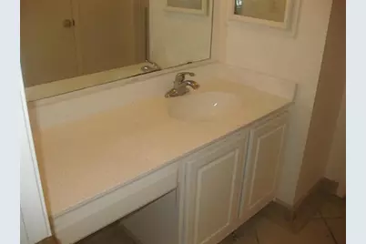 2610 Lakehill Lane #4D, Carrollton, TX 75006 - Photo 21