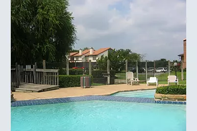 2610 Lakehill Lane #4D, Carrollton, TX 75006 - Photo 5