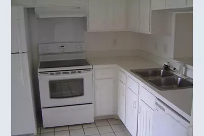 2610 Lakehill Lane #4D, Carrollton, TX 75006 - Photo 1