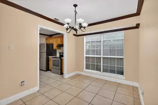 10320 Carolina Oaks Dr, Dallas, TX 75227 - Photo 5