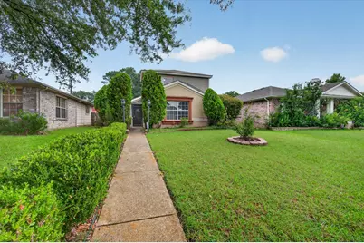 10320 Carolina Oaks Drive, Dallas, TX 75227 - Photo 1