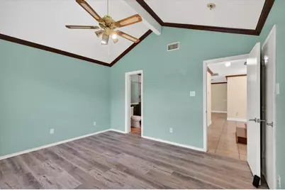 10320 Carolina Oaks Drive, Dallas, TX 75227 - Photo 11