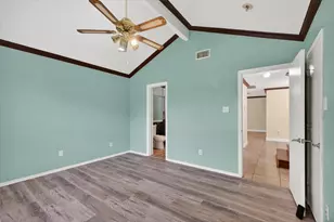 10320 Carolina Oaks Dr, Dallas, TX 75227 - Photo 11