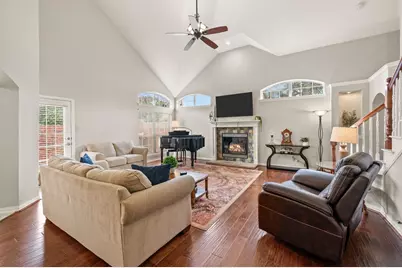 5047 Toftrees Drive, Arlington, TX 76016 - Photo 11