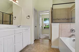 504 Hidden Meadow Ct, DeSoto, TX 75115 - Photo 11