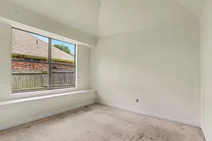 504 Hidden Meadow Ct, DeSoto, TX 75115 - Photo 13