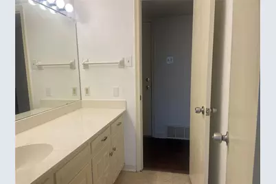 9916 Fieldcrest Drive, Dallas, TX 75238 - Photo 15