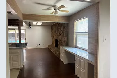 9916 Fieldcrest Drive, Dallas, TX 75238 - Photo 7