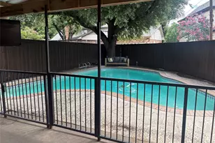 9916 Fieldcrest Dr, Dallas, TX 75238 - Photo 3