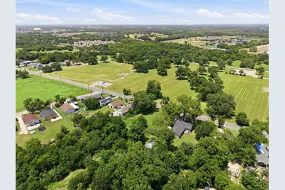 3801 4th Street, Waco, TX 76706 - Photo 27