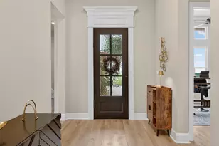 257 Martin Dr, Granbury, TX 76049 - Photo 5