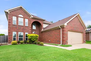 6222 St Leonard Dr, Arlington, TX 76001 - Photo 3