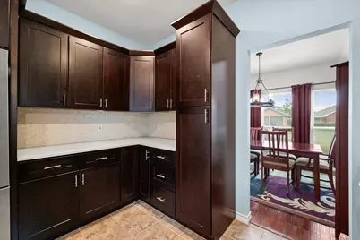 6222 St Leonard Drive, Arlington, TX 76001 - Photo 9