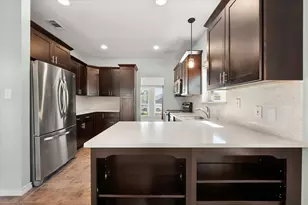 6222 St Leonard Dr, Arlington, TX 76001 - Photo 5