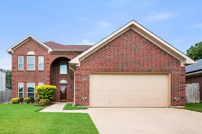 6222 St Leonard Drive, Arlington, TX 76001 - Photo 1