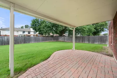 6222 St Leonard Drive, Arlington, TX 76001 - Photo 35