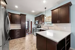 6222 St Leonard Dr, Arlington, TX 76001 - Photo 1