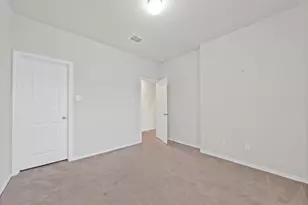 422 Milverton Dr, Fort Worth, TX 76036 - Photo 27