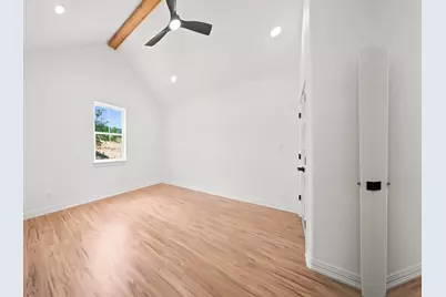 980 Anglers Point, Bluff Dale, TX 76433 - Photo 29