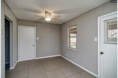 502 Brown Street, Waxahachie, TX 75165 - Photo 7