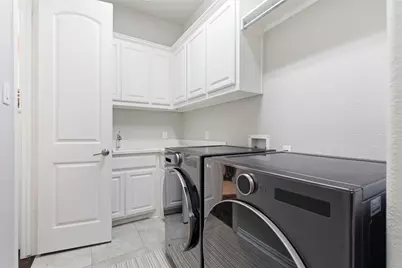 645 Clearwater Drive, Irving, TX 75039 - Photo 27