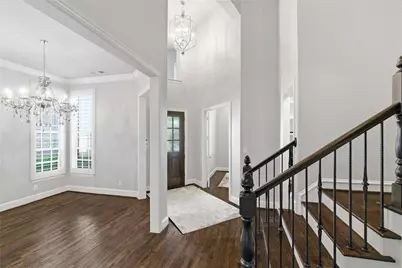 645 Clearwater Drive, Irving, TX 75039 - Photo 13