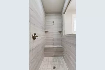 645 Clearwater Drive, Irving, TX 75039 - Photo 23
