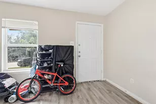 2826 Marburg St, Dallas, TX 75215 - Photo 5