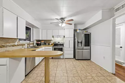 13955 Birchlawn Drive, Farmers Branch, TX 75234 - Photo 11