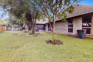 3722 Cove Timber Ave, Granbury, TX 76049 - Photo 37