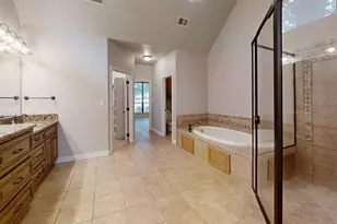 3722 Cove Timber Ave, Granbury, TX 76049 - Photo 25
