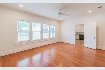 5313 Collinwood Avenue, Fort Worth, TX 76107 - Photo 13