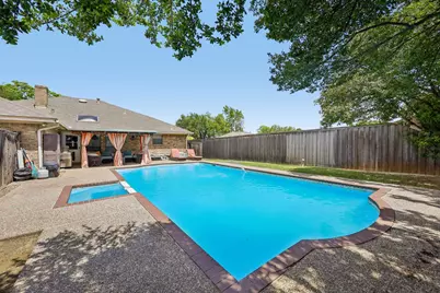 1201 Canadian Circle, Grand Prairie, TX 75050 - Photo 35