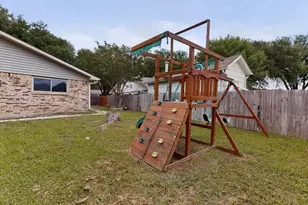 4329 Thicket Dr, Garland, TX 75043 - Photo 25