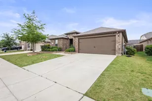 2222 Kingfisher, Crandall, TX 75114 - Photo 3