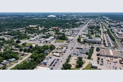 721 W Division Street, Arlington, TX 76012 - Photo 25