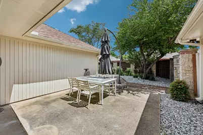 1524 Faringdon Drive, Plano, TX 75075 - Photo 3