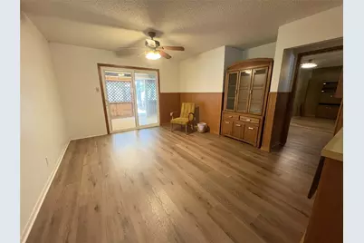 212 S Norma Drive, Lacy Lakeview, TX 76705 - Photo 5